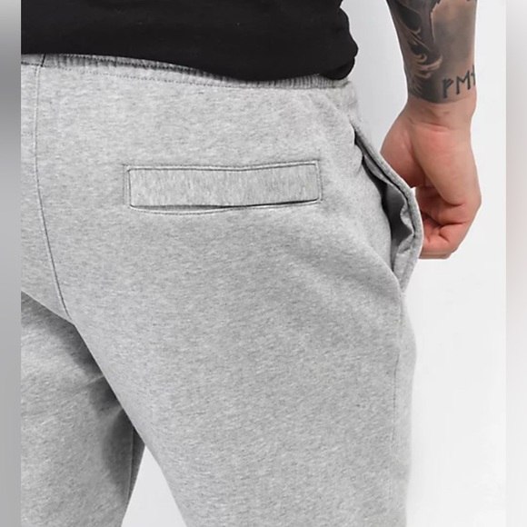 Nike Sportswear Club Men's Light Grey Jogger Sweatpants, Size Medium, EUC - Picture 3 of 7